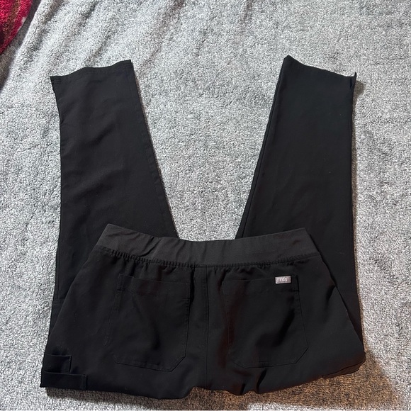 FIGS - Scrub Set - Picture 7 of 7